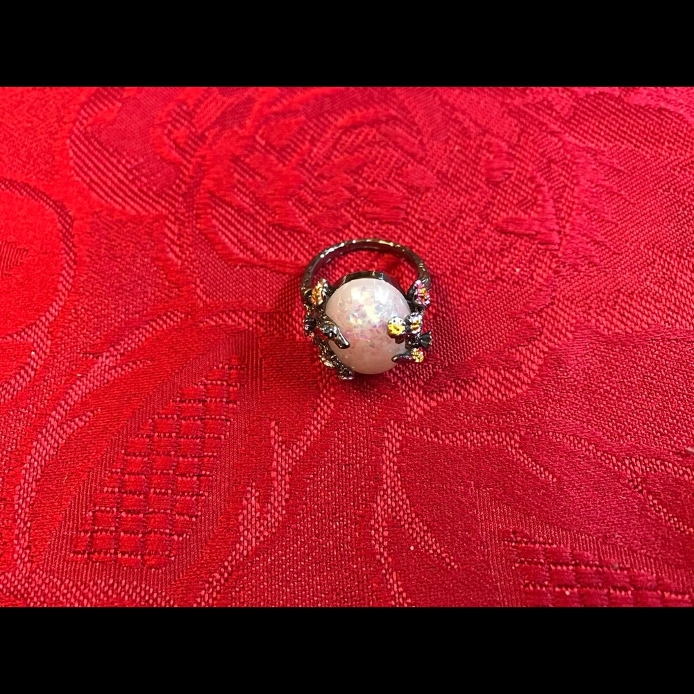 Woman’s Opal Silver Ring! - Picture 4 of 8